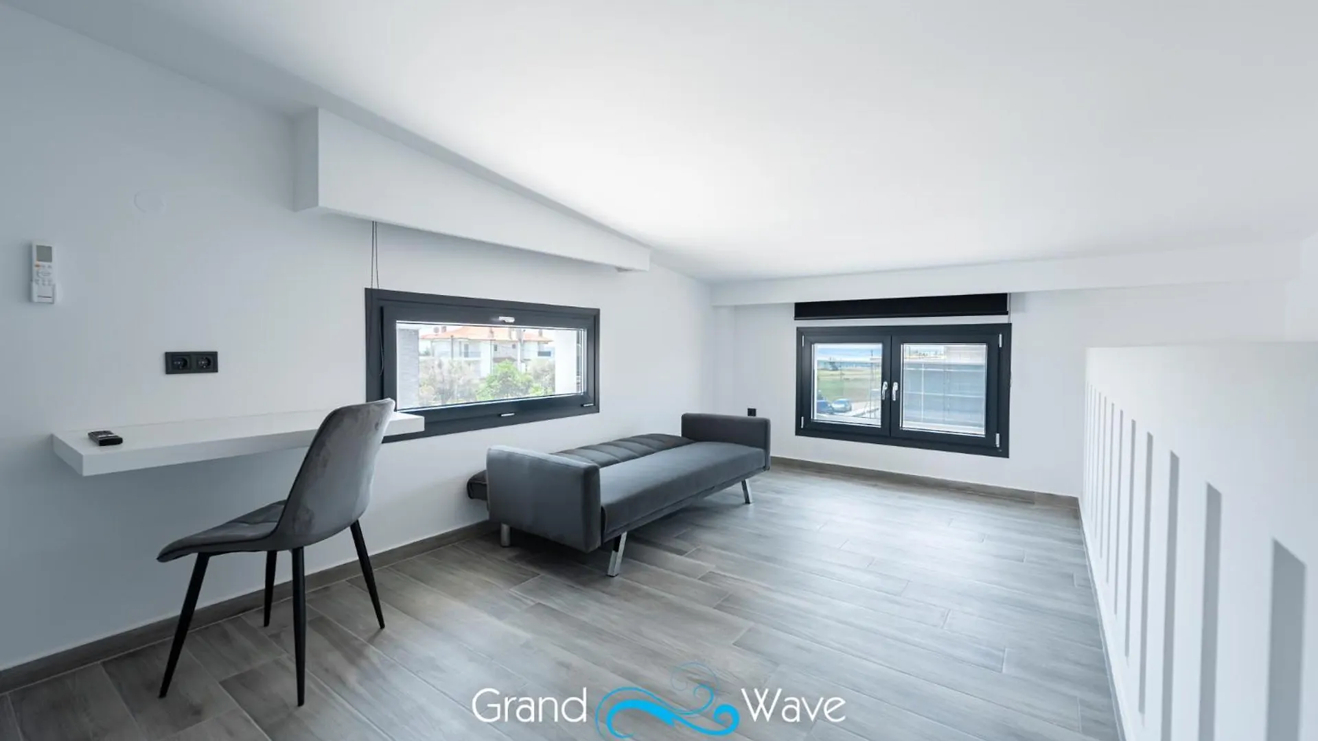 Appartement Grand Wave Luxury Suites Flogita